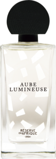 アフリカ産の原料にフォーカスし、利益の5%を環境保護NPOに寄付している新進ブランドより。柑橘とジンジャーがすがすがしい! レゼルブ アン アフリク オーブ ルミヌーズ|輝きの夜明け オードパルファム 100mL ¥29,700(NOSE SHOP)