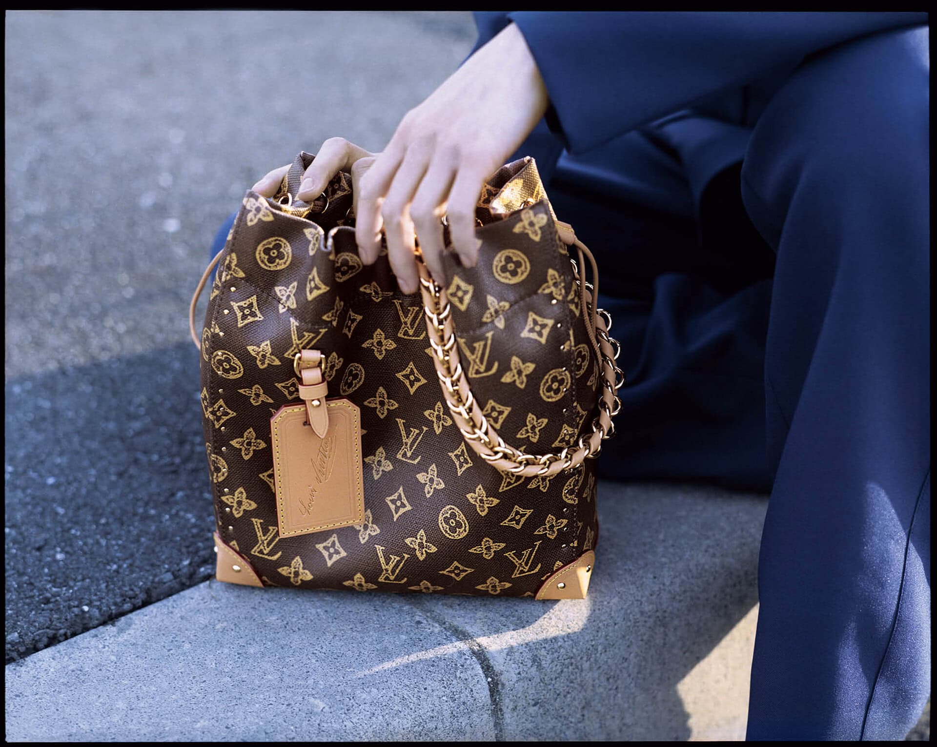 バッグ〈ノエ トランク〉［H27×W23×D8㎝］¥566,500（ルイ・ヴィトン／ルイ・ヴィトン クライアントサービス）