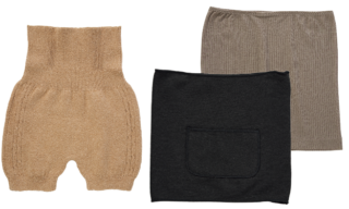 昨今のニットショーツや腹巻きはシンプルで素材にこだわったものが豊富。左から：オーガニックコットン製。ショーツ¥5,170（あしごろも／17℃ by Blondoll 横浜ジョイナス店）、ポケットにカイロを入れても。ボディウォーマー¥1,760、シルク製。ボディウォーマー¥2,200（共にタビオレッグラボ／タビオ）