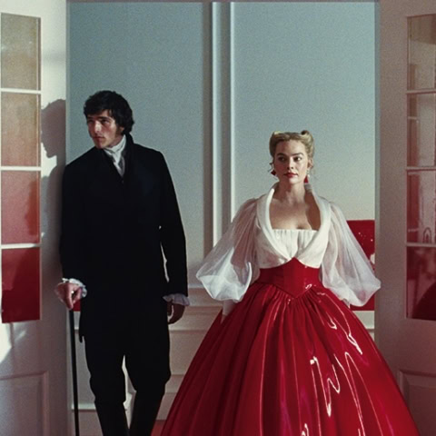 「悲劇的ロマンスの原因を描きたかった」再映画化『嵐が丘』監督エメラルド・フェネルが語る