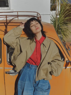 【注目の春トレンド、「本当に着たい」のはコレ！】「おじジャケット」とか「トマトレッド」なんて、組み合わせても可愛いですよねえ。