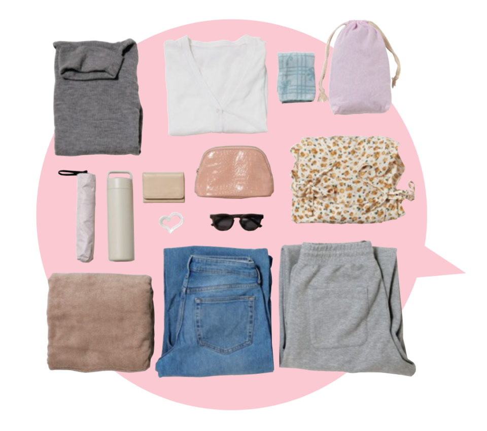 大判タオル、トップス2枚、パンツ2枚、水筒、ポーチなどもまるっと入る。1〜2泊旅行にも使える。