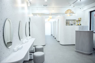 salon data CUPIDO Eyelash Design 三軒茶屋 東京都世田谷区太子堂2-18-8 AKビルアサイ4F ☏03-5430-6055 平日10:30~最終受付18:30、土曜日10:00~最終受付18:00、日曜日10:00~最終受付17:30 不定休