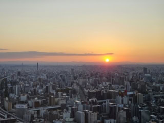 日の出をこんなにも高い場所から美しく拝むことができるなんて…。早起きした甲斐あり!