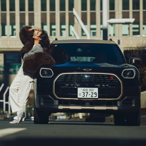 自慢したくなるビジュ♡ 街乗りもアウトドアもイケるSUV【MINI Countryman】は大本命のクルマだった!