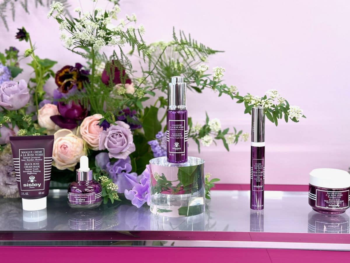 「気づかぬうちに老化は進行⁈」老化サインに早い段階からアプローチ！【シスレー】の新美容液