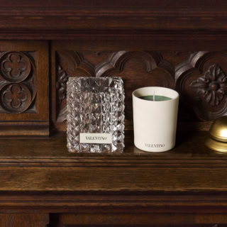 ヴァレンティノスィールバロック　165g ¥22,550（ヴァレンティノビューティ）