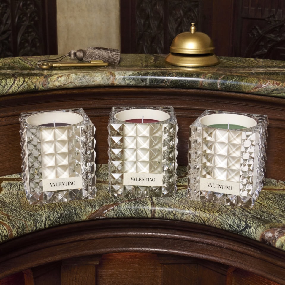 【没入感のある香りの旅】を実現! お部屋を彩る「ヴァレンティノ ビューティ」新キャンドルコレクション
