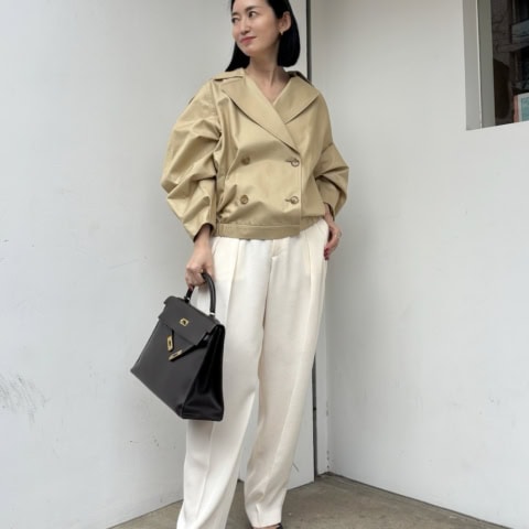 【40代スナップ】昨年は即日完売!「ショートトレンチブルゾン」がとにかく優秀|中山彩子さん