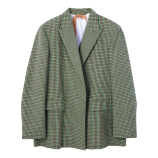 ジャケット¥163,900（ヌメロ ヴェントゥーノ）