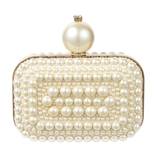 バッグ¥273,900（ジミー チュウ）