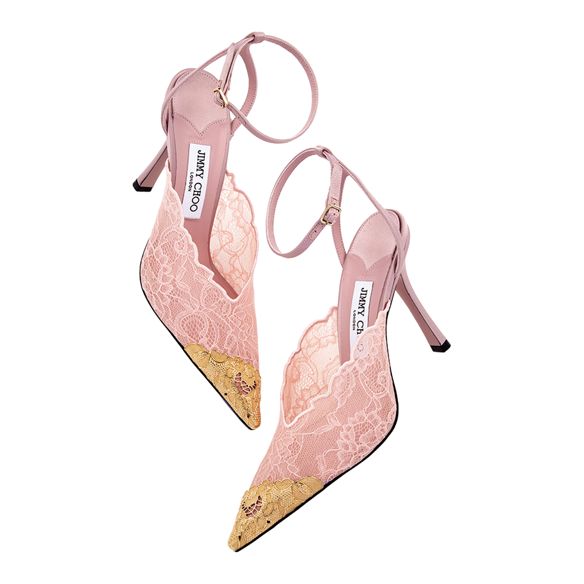 パンプス¥237,600（ジミー チュウ）