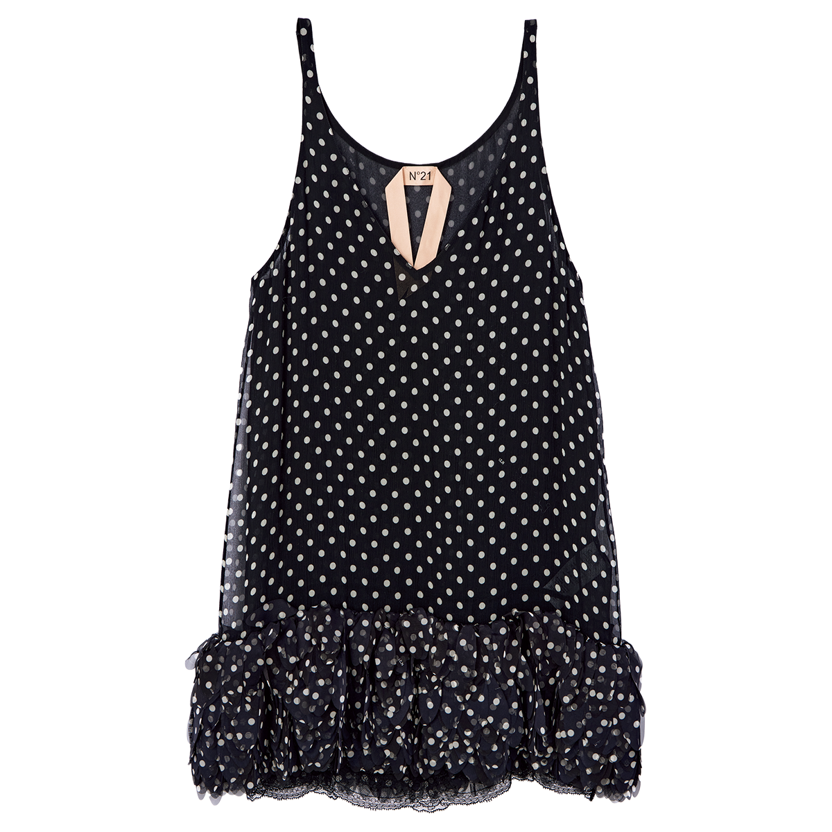 ドレス¥567,600（全てヌメロ ヴェントゥーノ／イザ）