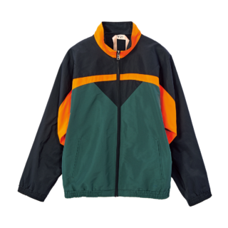 ブルゾン¥176,000（ヌメロ ヴェントゥーノ／イザ）