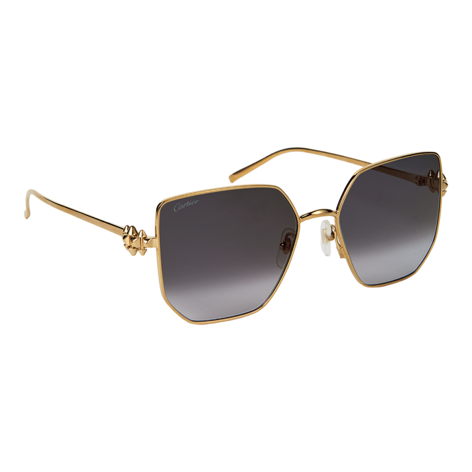 サングラス¥192,500（カルティエ／ケリング アイウエア ジャパン カスタマーサービス）