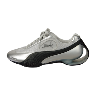 スニーカー¥61,600（ロンバート／アディッション アデライデ）