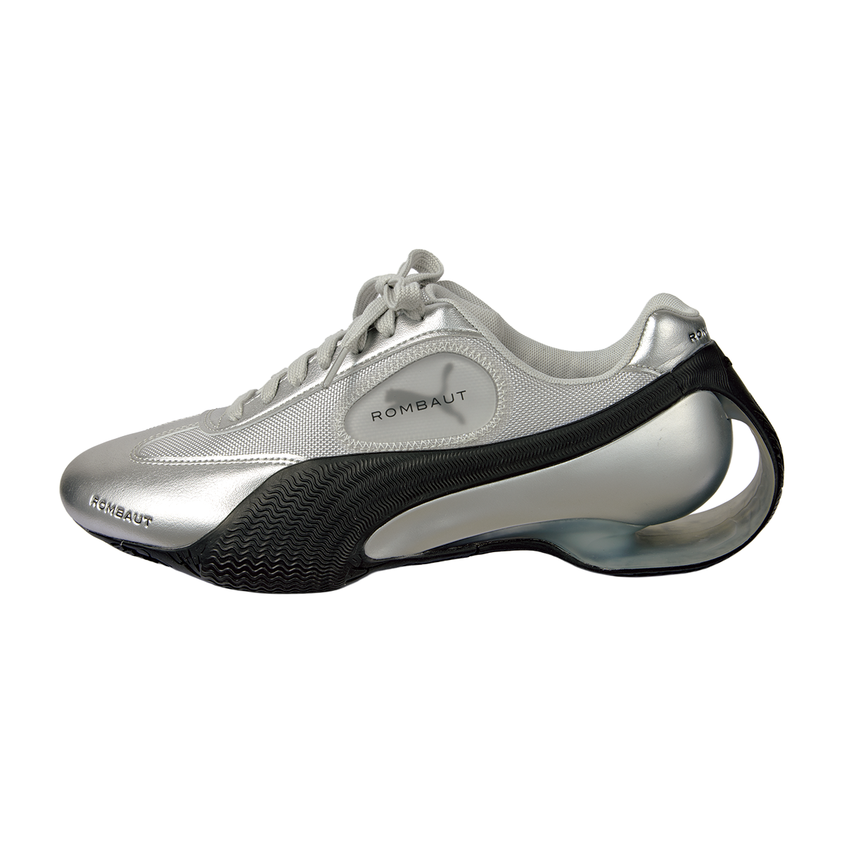 スニーカー¥61,600（ロンバート／アディッション アデライデ）