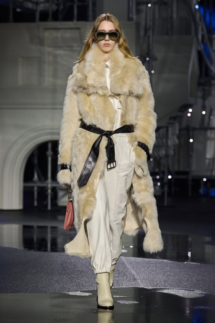 BURBERRY 2026-27 AUTUMN WINTER_032