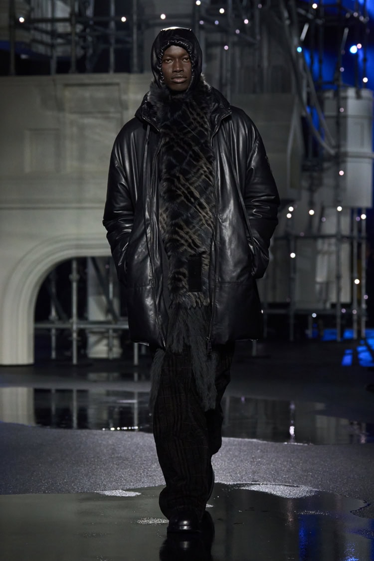 BURBERRY 2026-27 AUTUMN WINTER_044