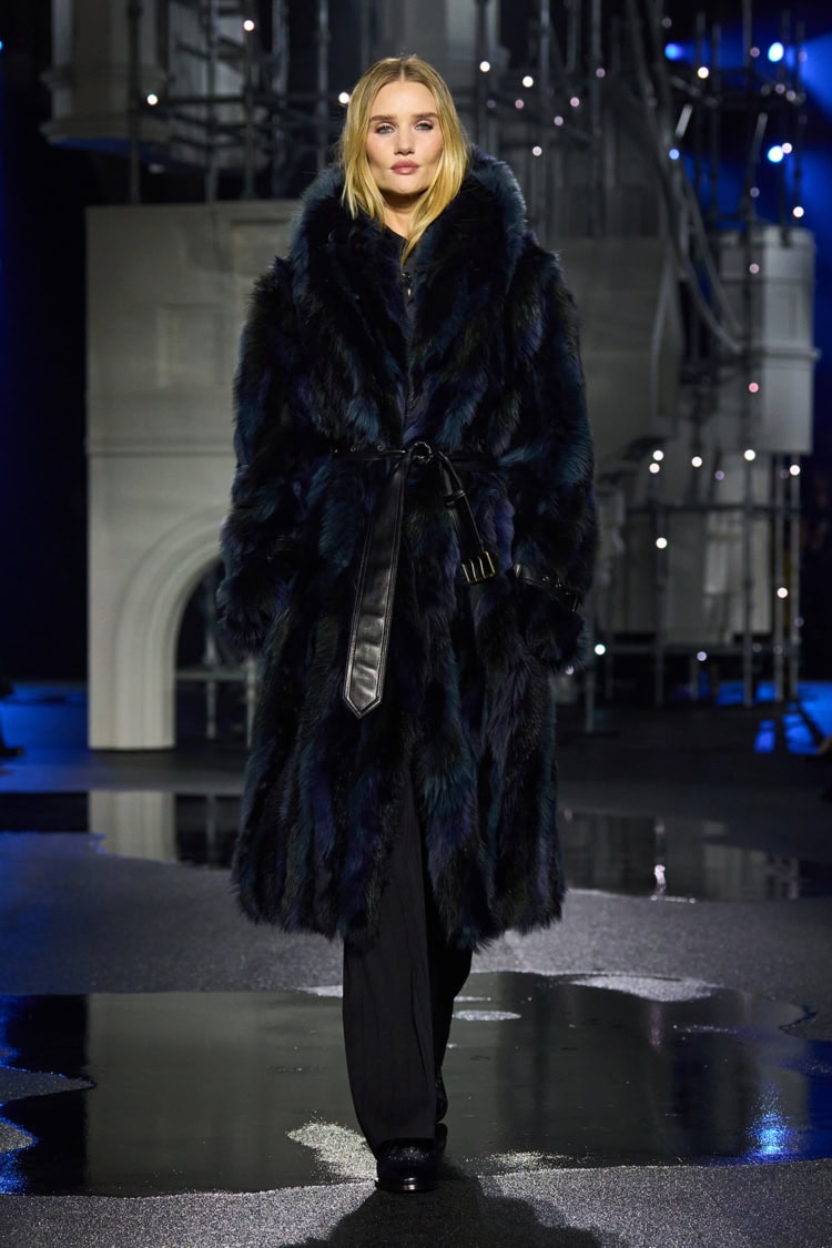 BURBERRY 2026-27 AUTUMN WINTER_048