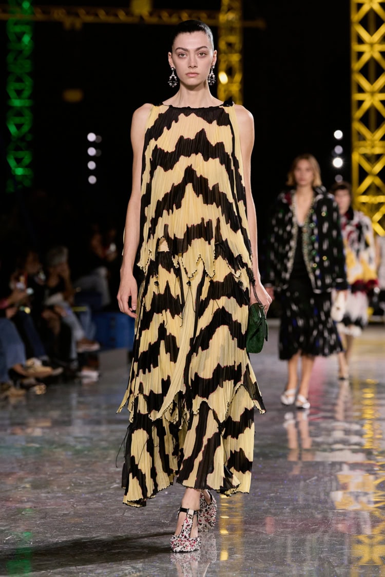 CHANEL 2026-27 AUTUMN WINTER_055