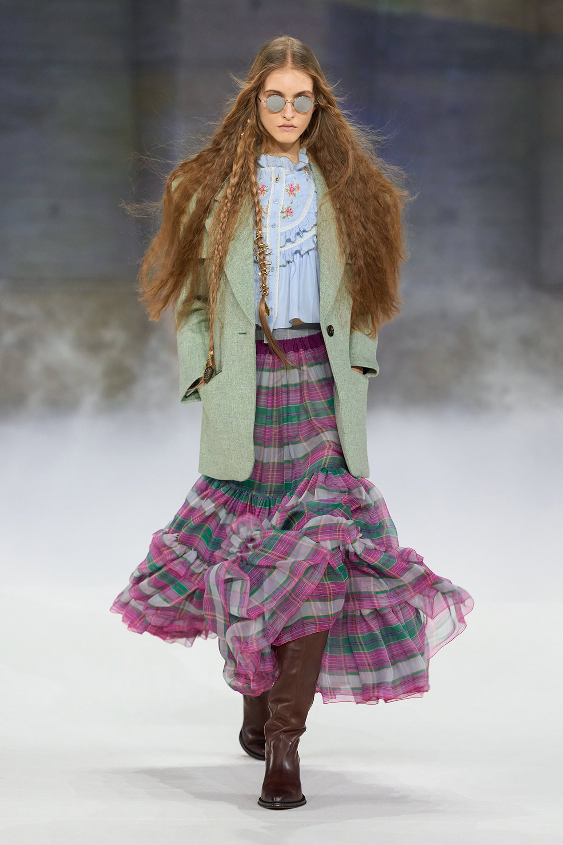 Chloe 新品未使用 キャミソール 定価14万円 ホルターネック フランス製 クリスマス＆ファイナルウインターセール商品紹介『CHLOE（クロエ