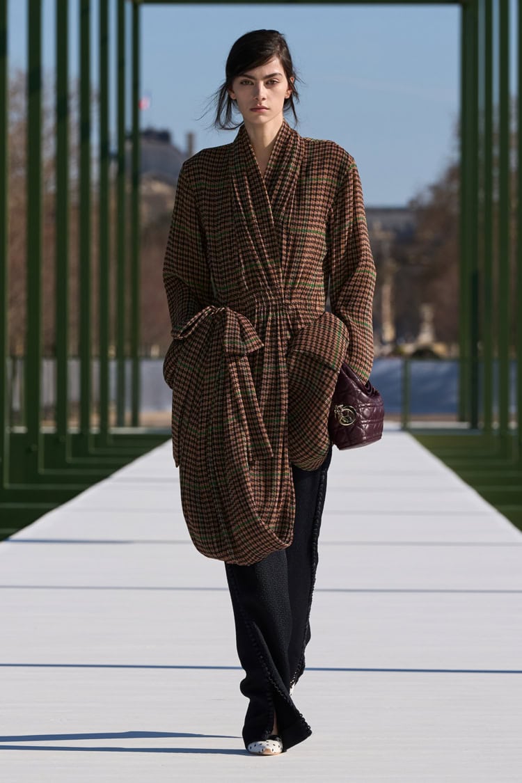 DIOR 2026-27 AUTUMN WINTER_008