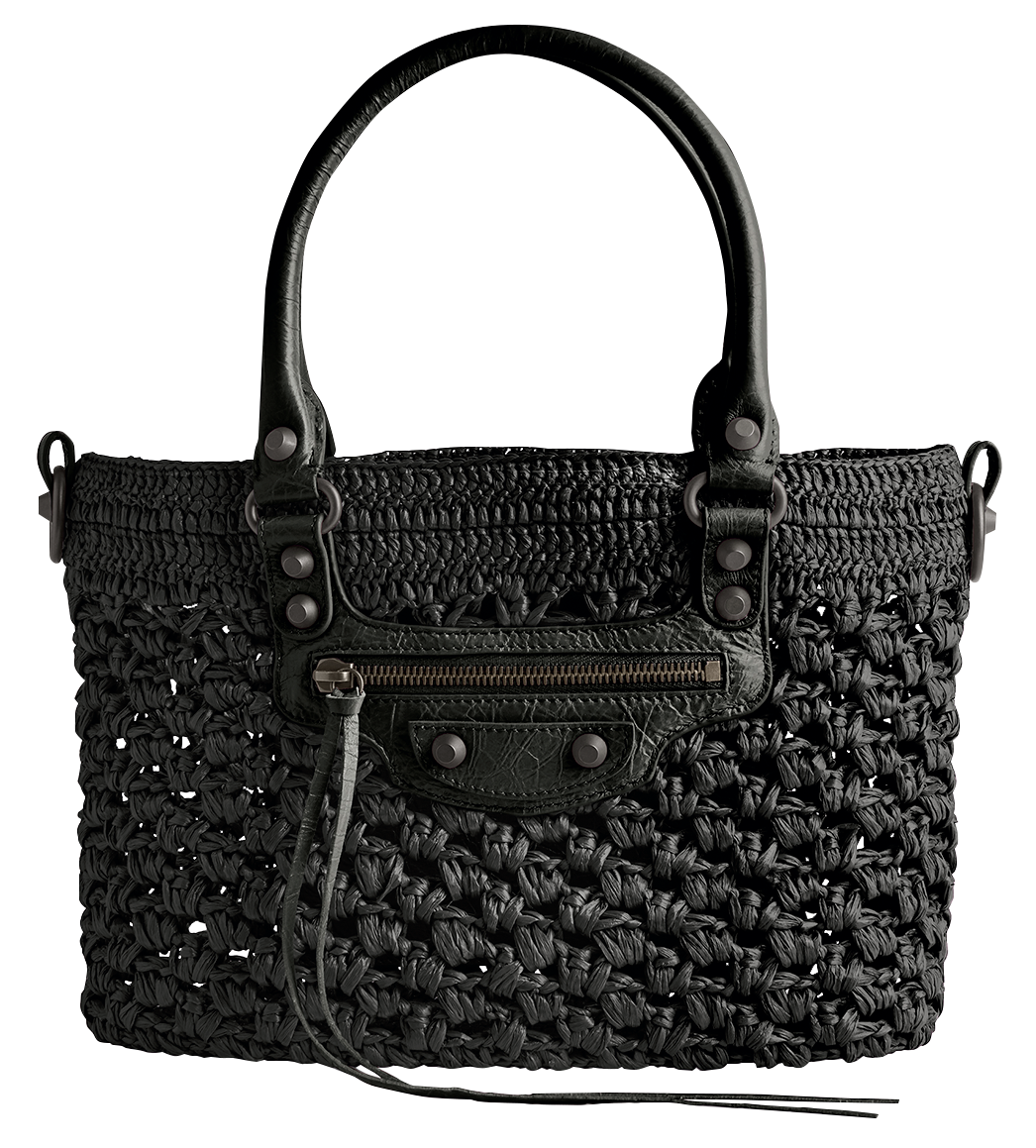 日本限定バッグ〈ル・シティ バスケット スモール〉［H20×W27×D11㎝］¥163,900※取り外し可能なストラップ付き、イベント先行発売、予定価格（バレンシアガ／バレンシアガ クライアントサービス）