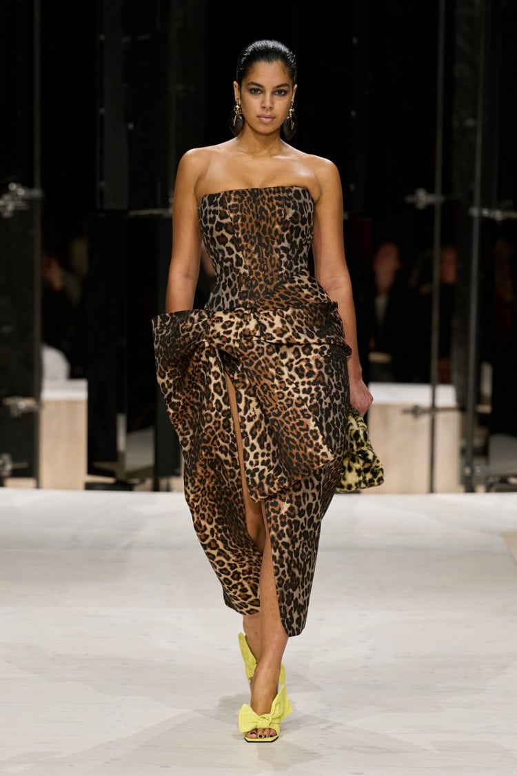 GIVENCHY 2026-27 AUTUMN WINTER_022