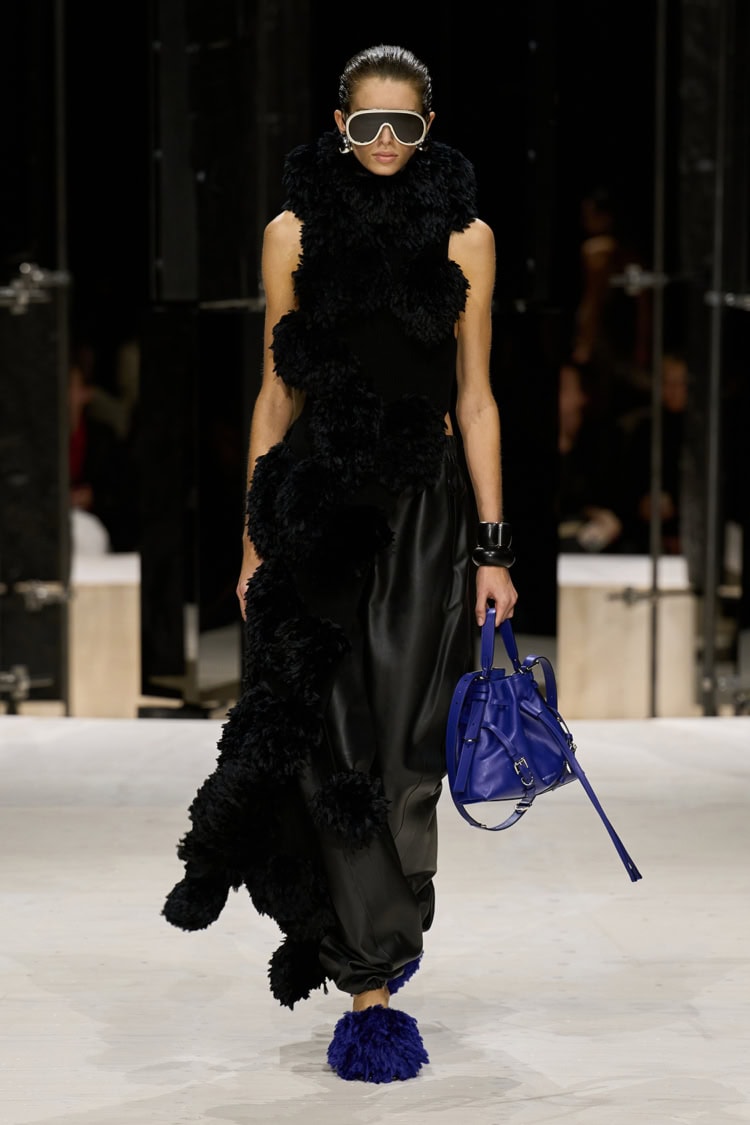 GIVENCHY 2026-27 AUTUMN WINTER_028