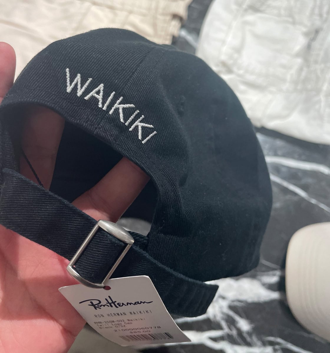 【ロンハーマン ワイキキ】”WAIKIKI”の刺しゅう入り！