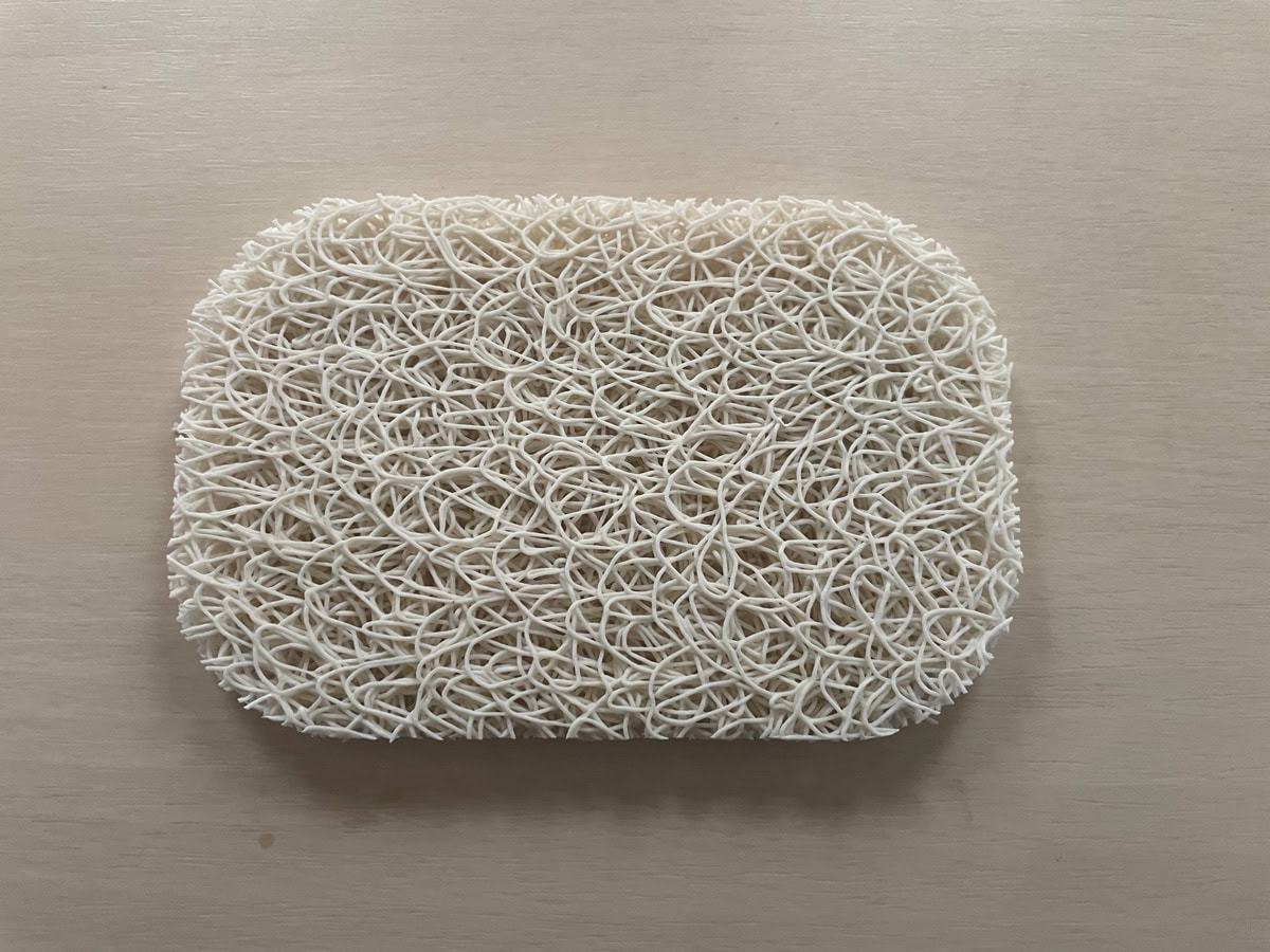 【ホールフーズマーケット】わしゃわしゃした素麺みたいなものを凝縮した感じ？ 弾力性あります。