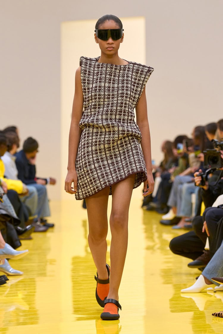 LOEWE 2026-27 AUTUMN WINTER_023