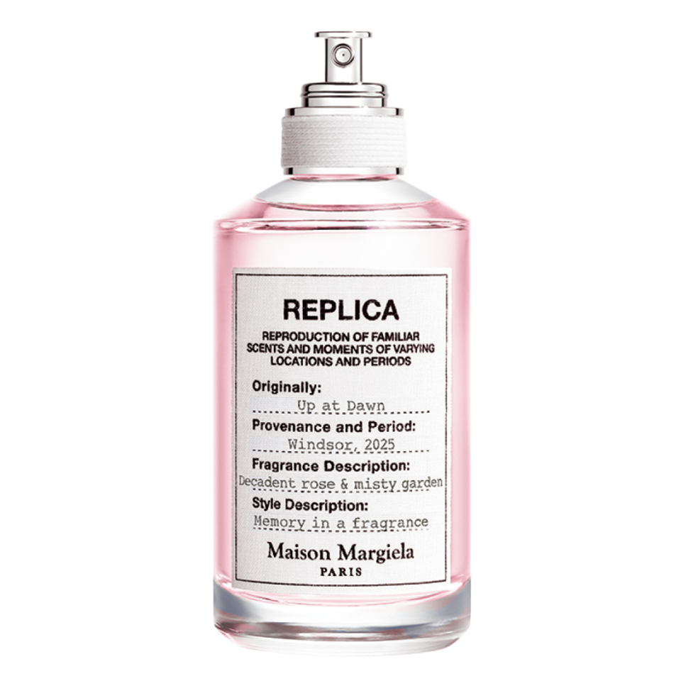 ピンクペッパーがきいたウッディフローラル。レプリカ オードトワレ アップ アット ドーン 100mL ¥24,640（メゾン マルジェラ フレグランス・2/5発売）