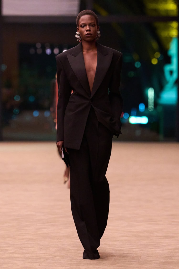 Saint Laurent 2026-27 AUTUMN WINTER_043