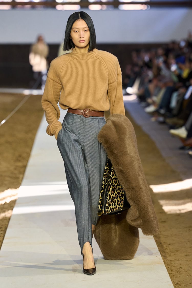 STELLA McCARTNEY 2026-27 AUTUMN WINTER_008