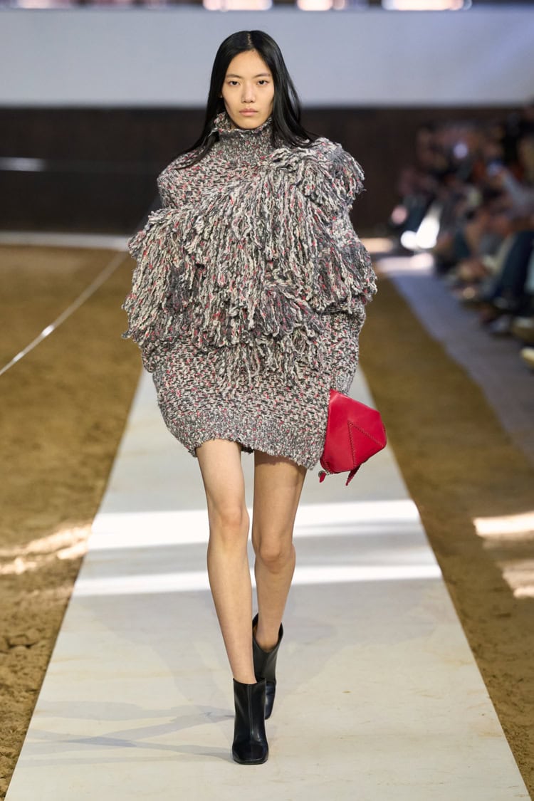 STELLA McCARTNEY 2026-27 AUTUMN WINTER_017