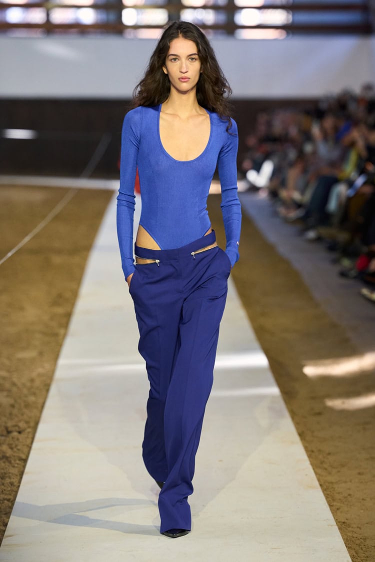 STELLA McCARTNEY 2026-27 AUTUMN WINTER_032