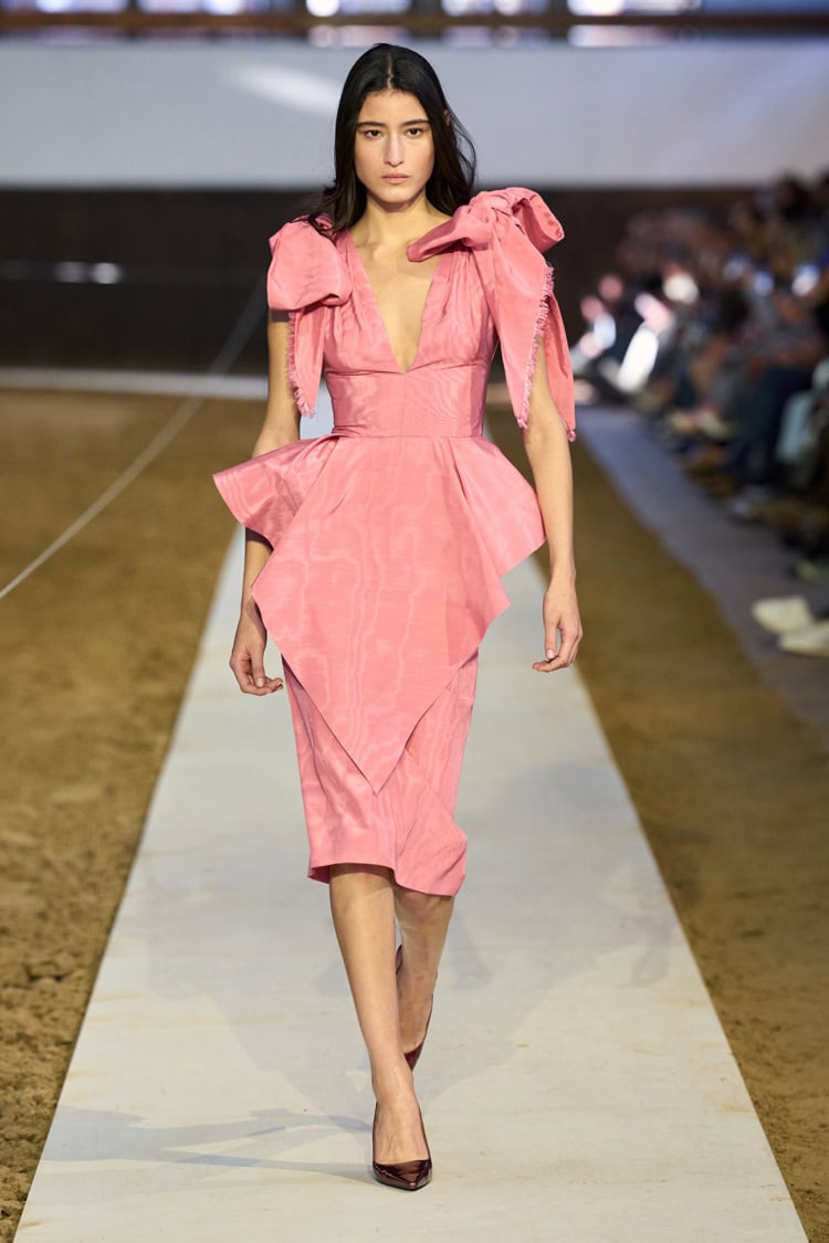 STELLA McCARTNEY 2026-27 AUTUMN WINTER_043