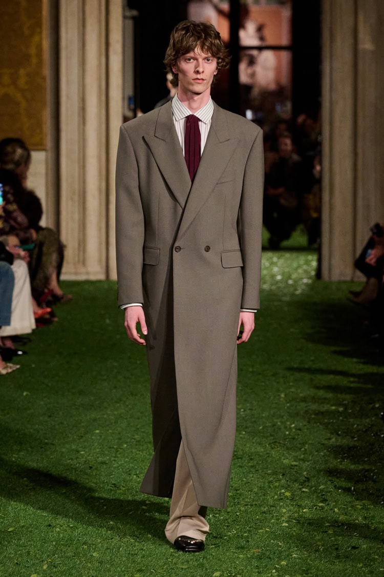 VALENTINO 2026-27 AUTUMN WINTER_004