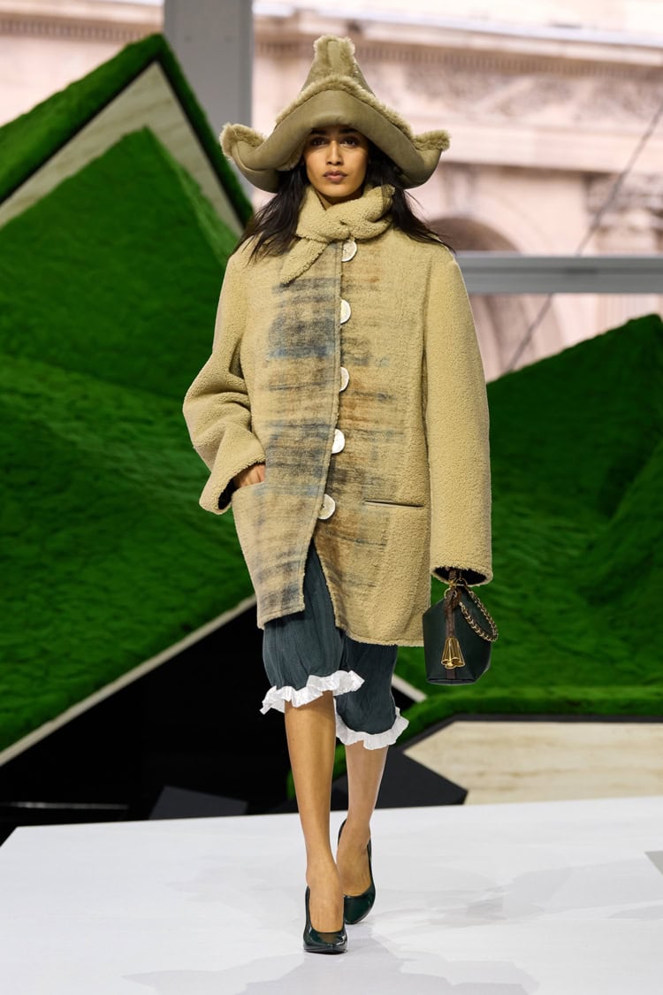 LOUIS VUITTON 2026-27 AUTUMN WINTER_032
