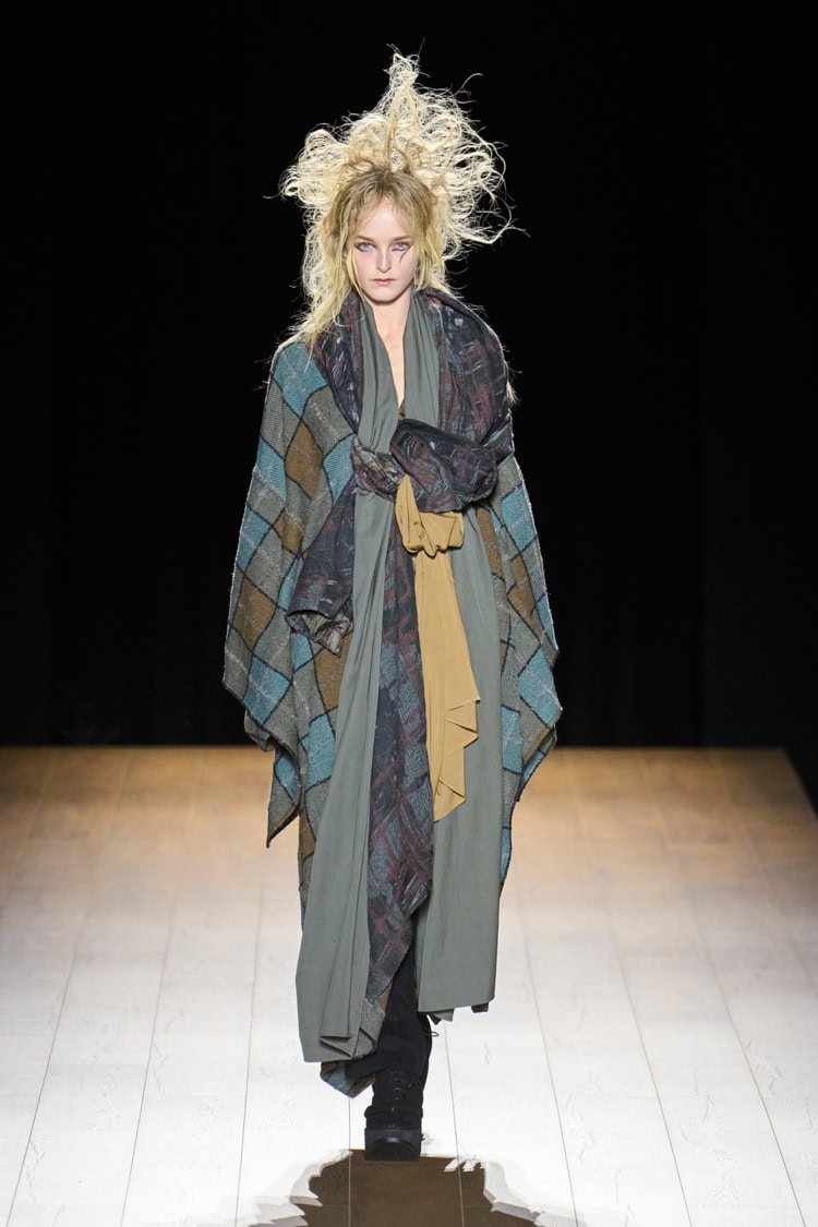 Yohji Yamamoto 2026-27 AUTUMN WINTER_019