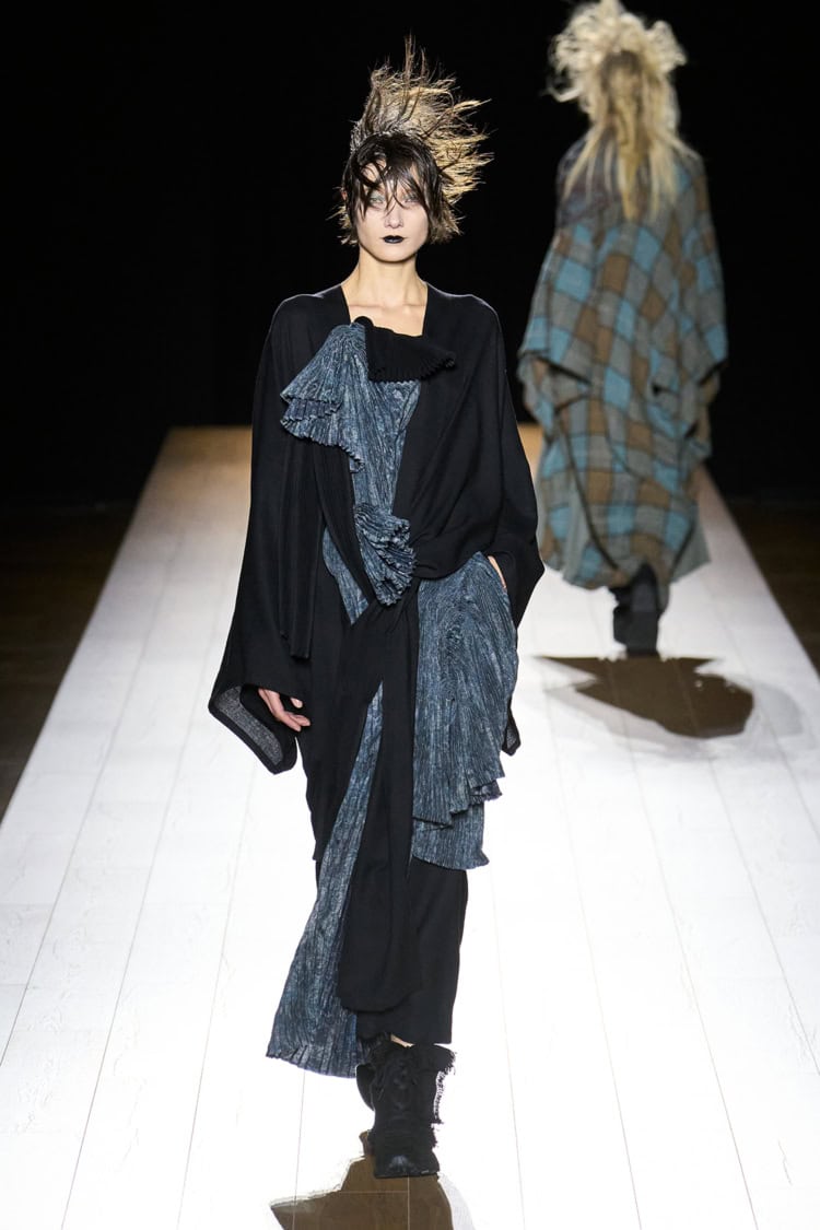 Yohji Yamamoto 2026-27 AUTUMN WINTER_020