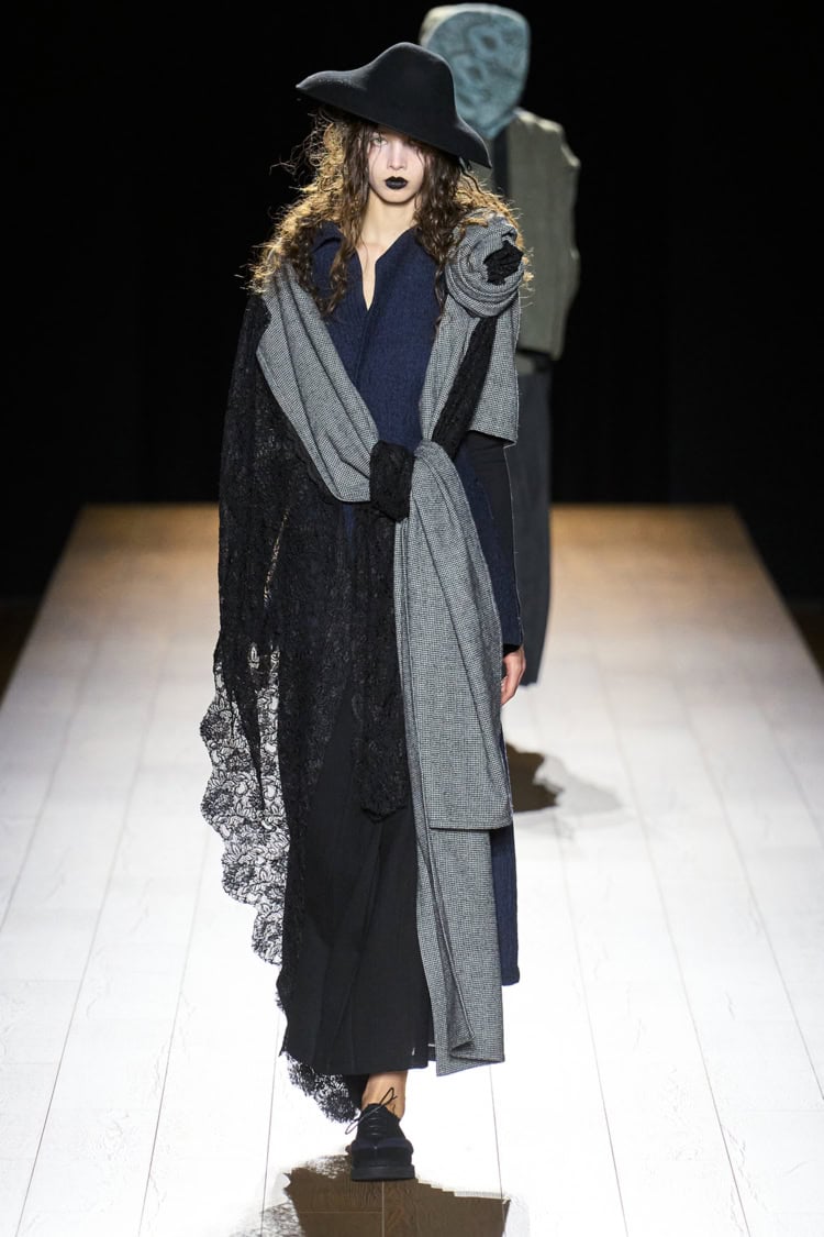 Yohji Yamamoto 2026-27 AUTUMN WINTER_025