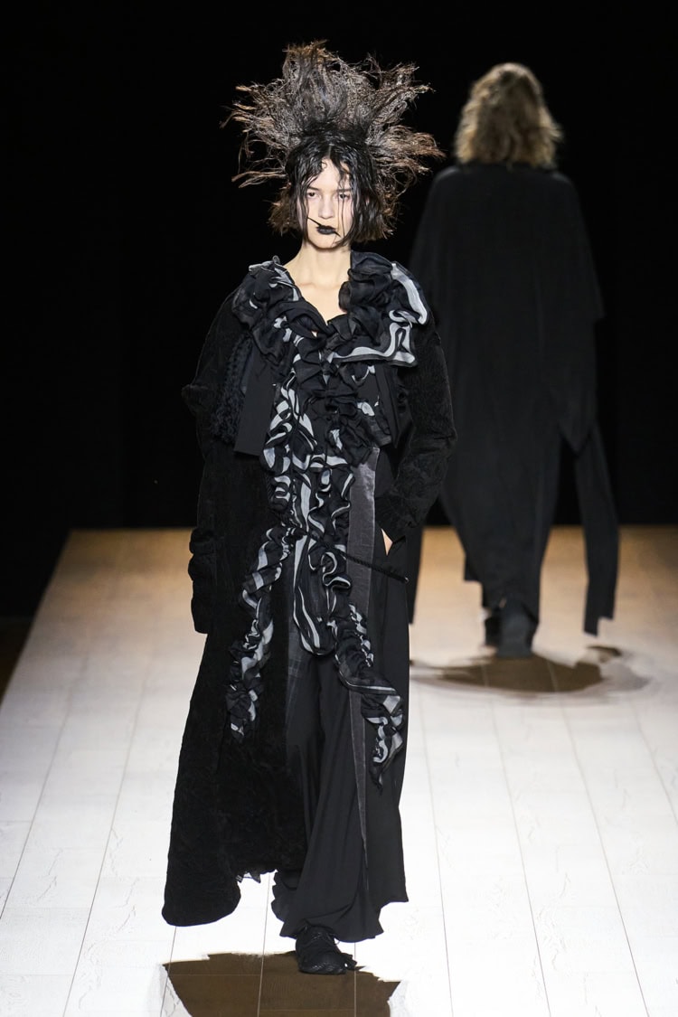Yohji Yamamoto 2026-27 AUTUMN WINTER_027