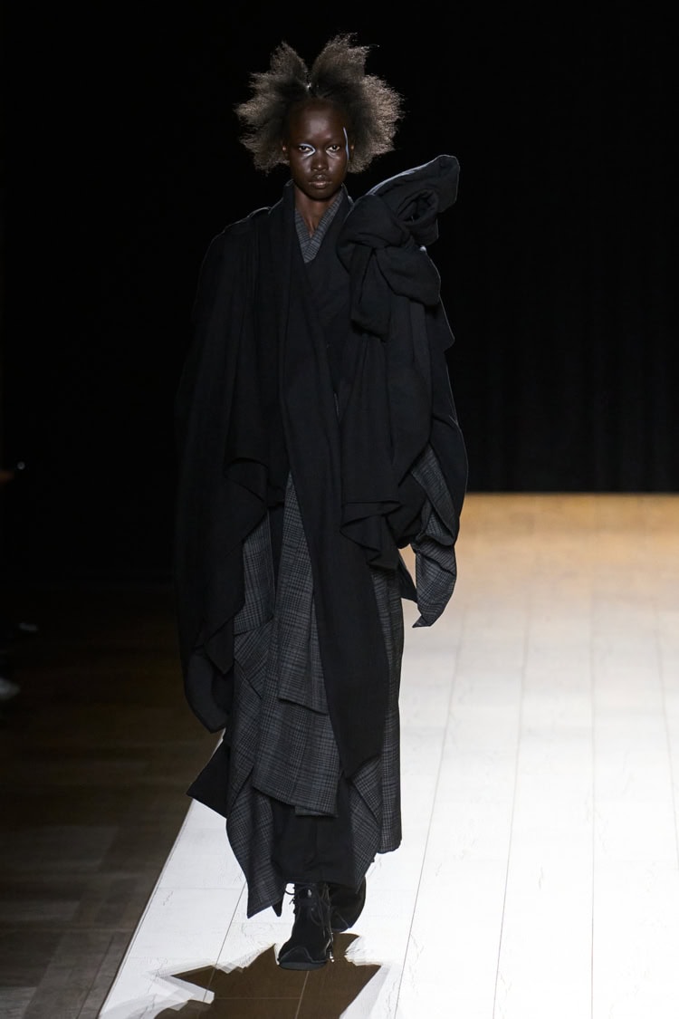 Yohji Yamamoto 2026-27 AUTUMN WINTER_031