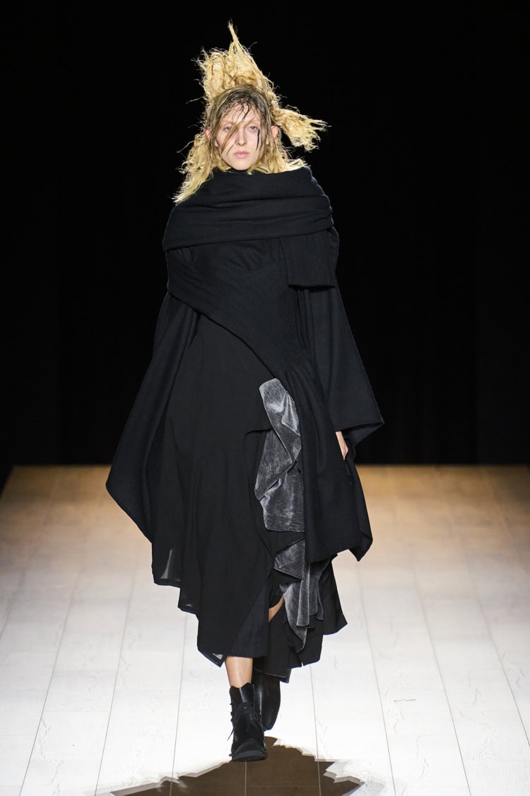 Yohji Yamamoto 2026-27 AUTUMN WINTER_032