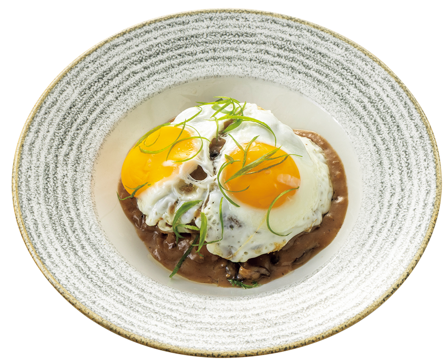 ホロホロに煮込んだオリジナルの牛肉ソース。BRAISED BEEF LOCO MOCO $25　