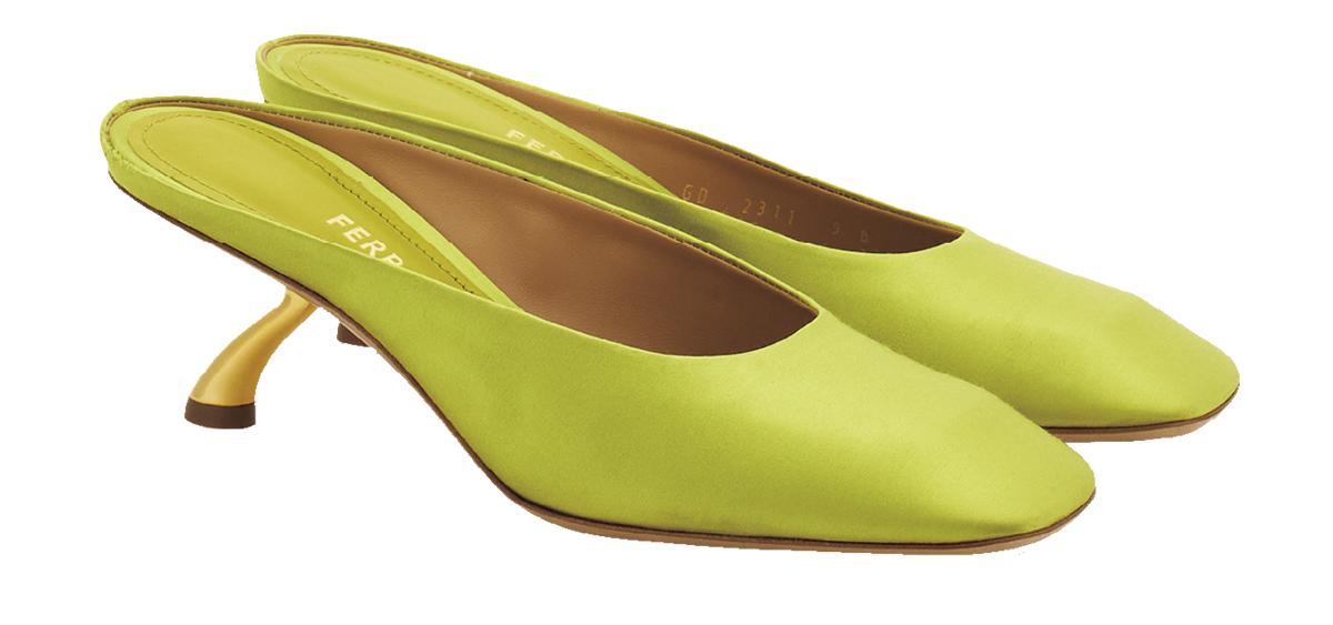 ミュール［ヒール5.5㎝］¥154,000（フェラガモ・ジャパン）