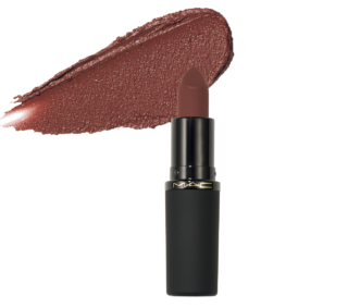 保湿オイルをたっぷり含み、驚くように軽やかな質感。発色のよさが10時間持続。¥4,840（M・A・C）